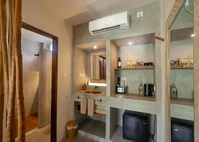 Village Bali 4*